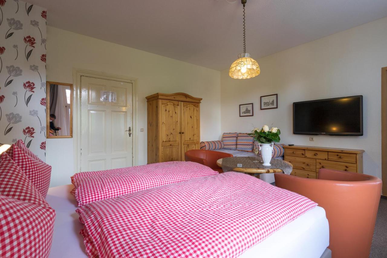 Pension Schweizer Hof แวร์นิกโกโรเดอ ภายนอก รูปภาพ