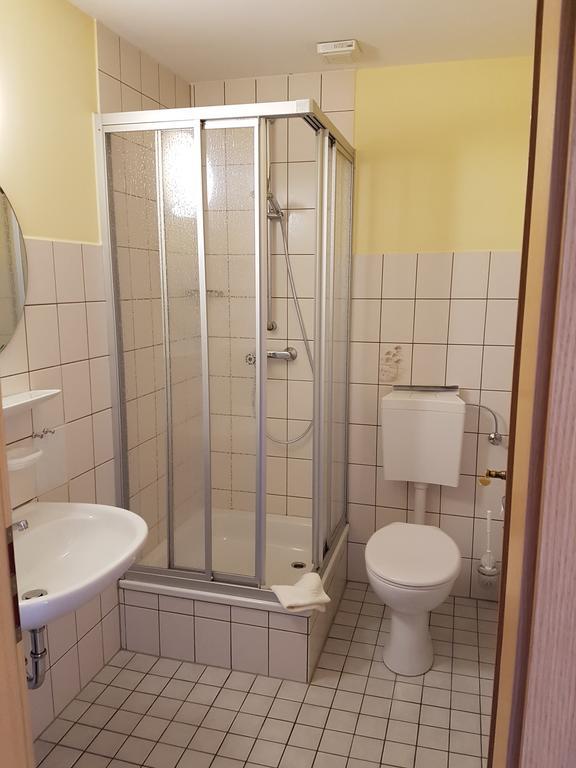 Pension Schweizer Hof แวร์นิกโกโรเดอ ภายนอก รูปภาพ