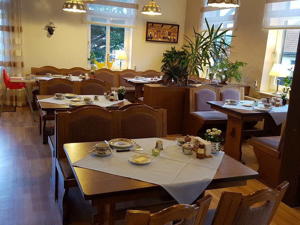 Pension Schweizer Hof แวร์นิกโกโรเดอ ภายนอก รูปภาพ