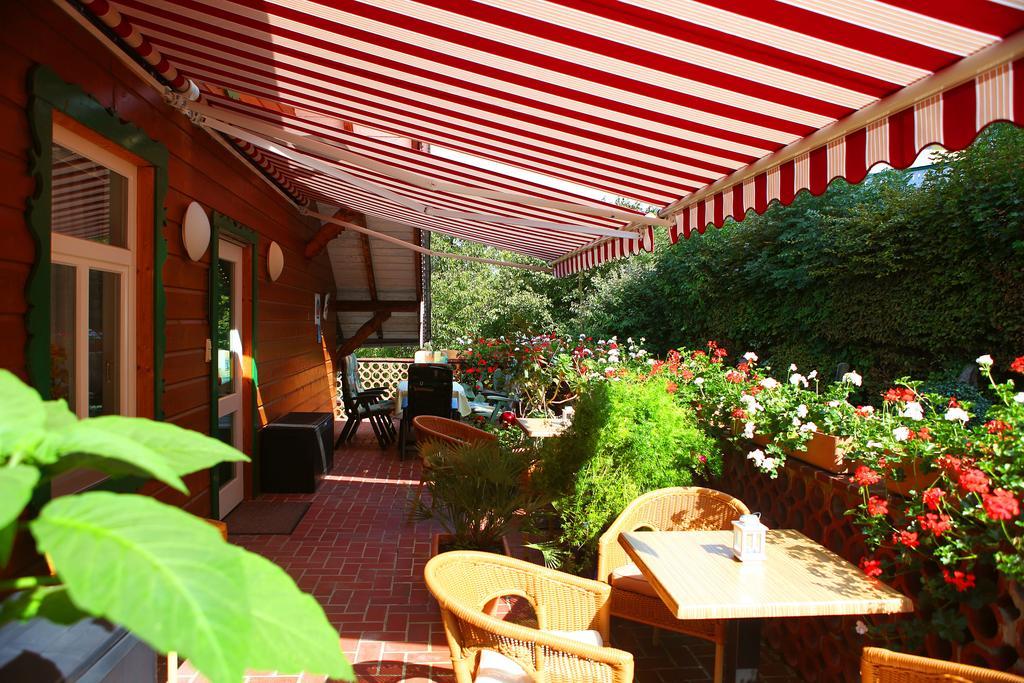 Pension Schweizer Hof แวร์นิกโกโรเดอ ภายนอก รูปภาพ